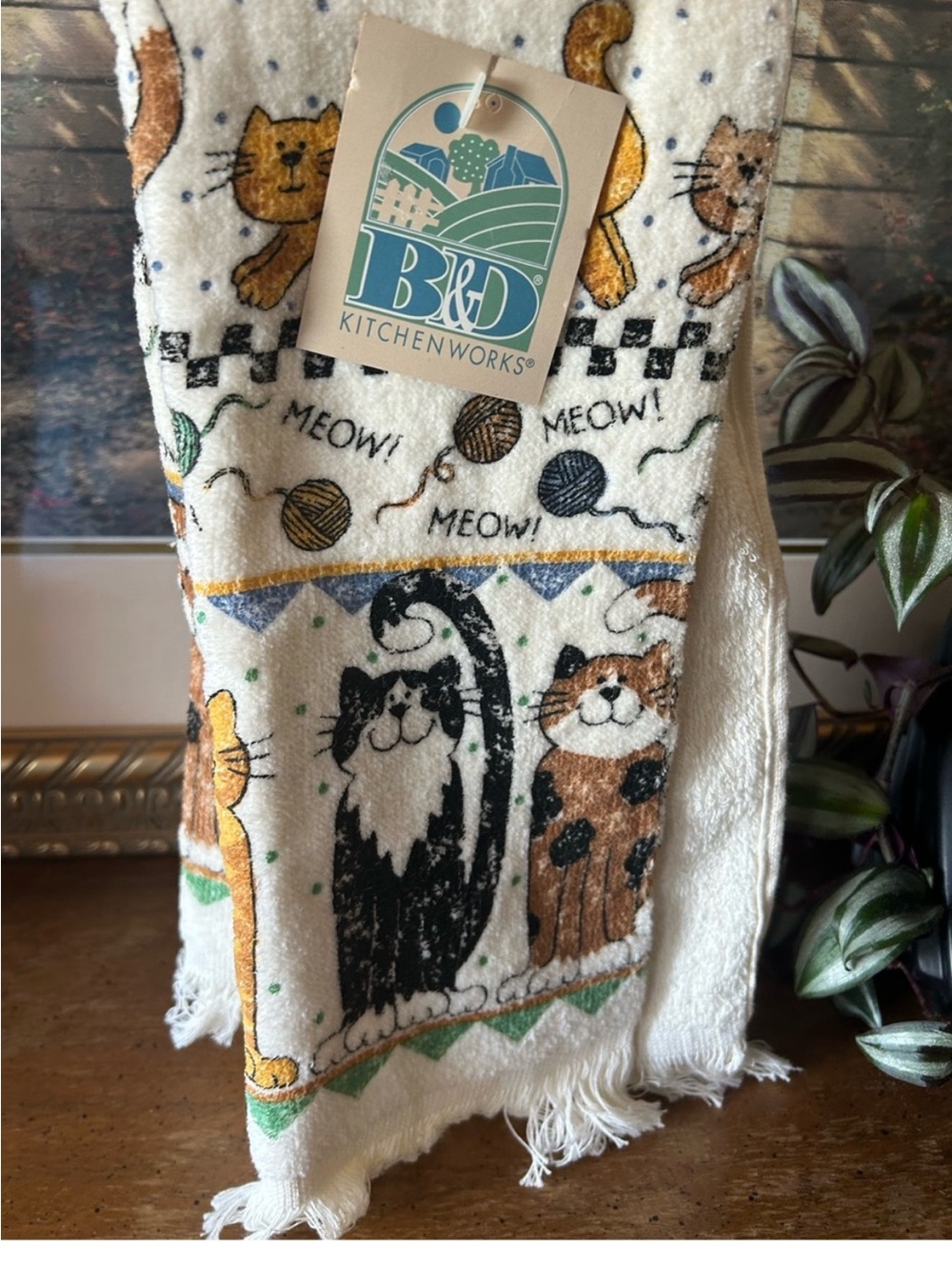 Cat towel and Avon Glass for Bundle